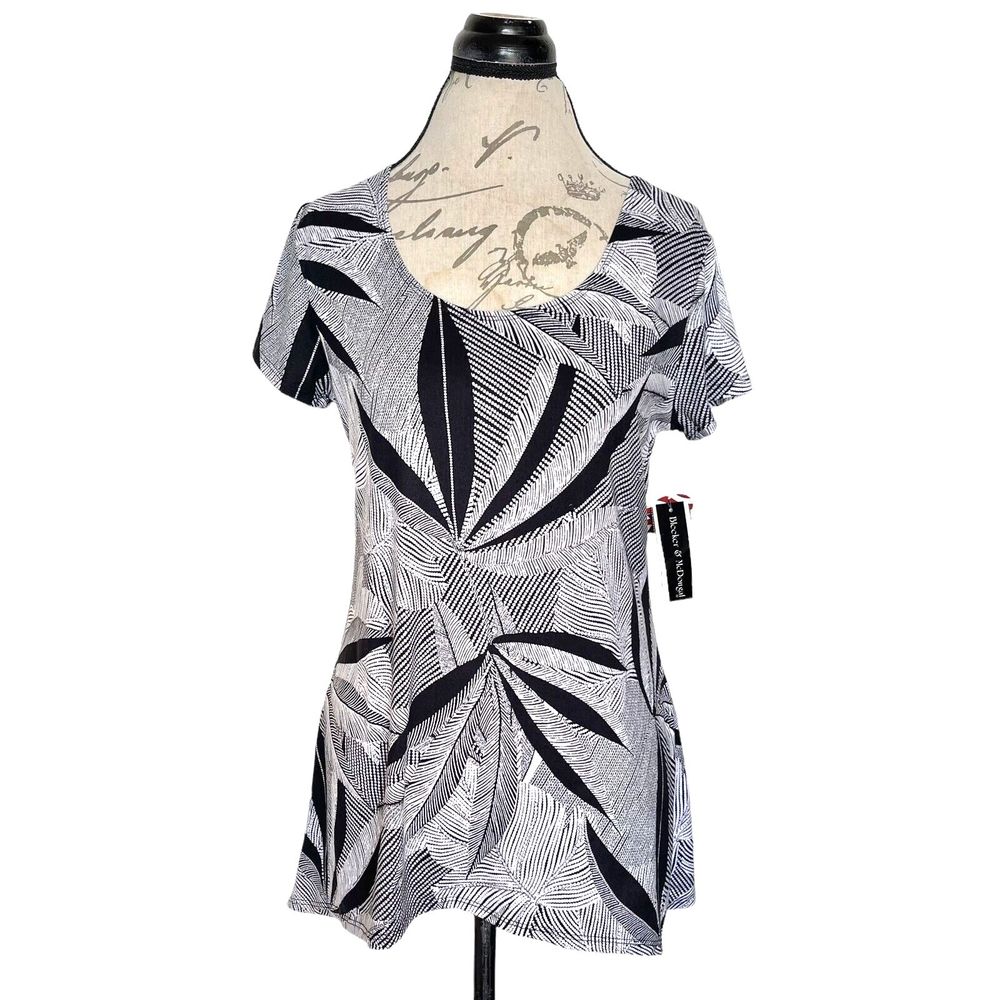Bleeker & McDougal Womens Blouse Size Small High Low Safari Print White Black
